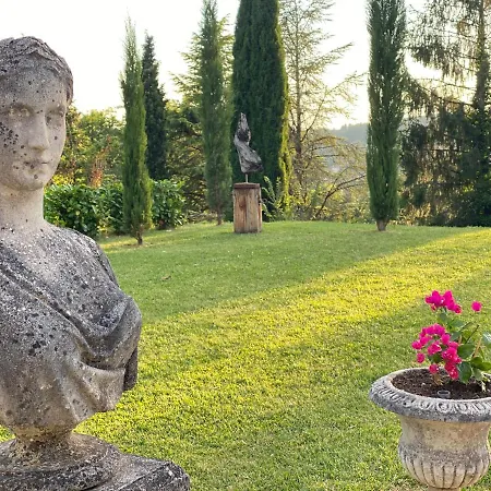 Amity. Exclusive Poolside Garden Apartment